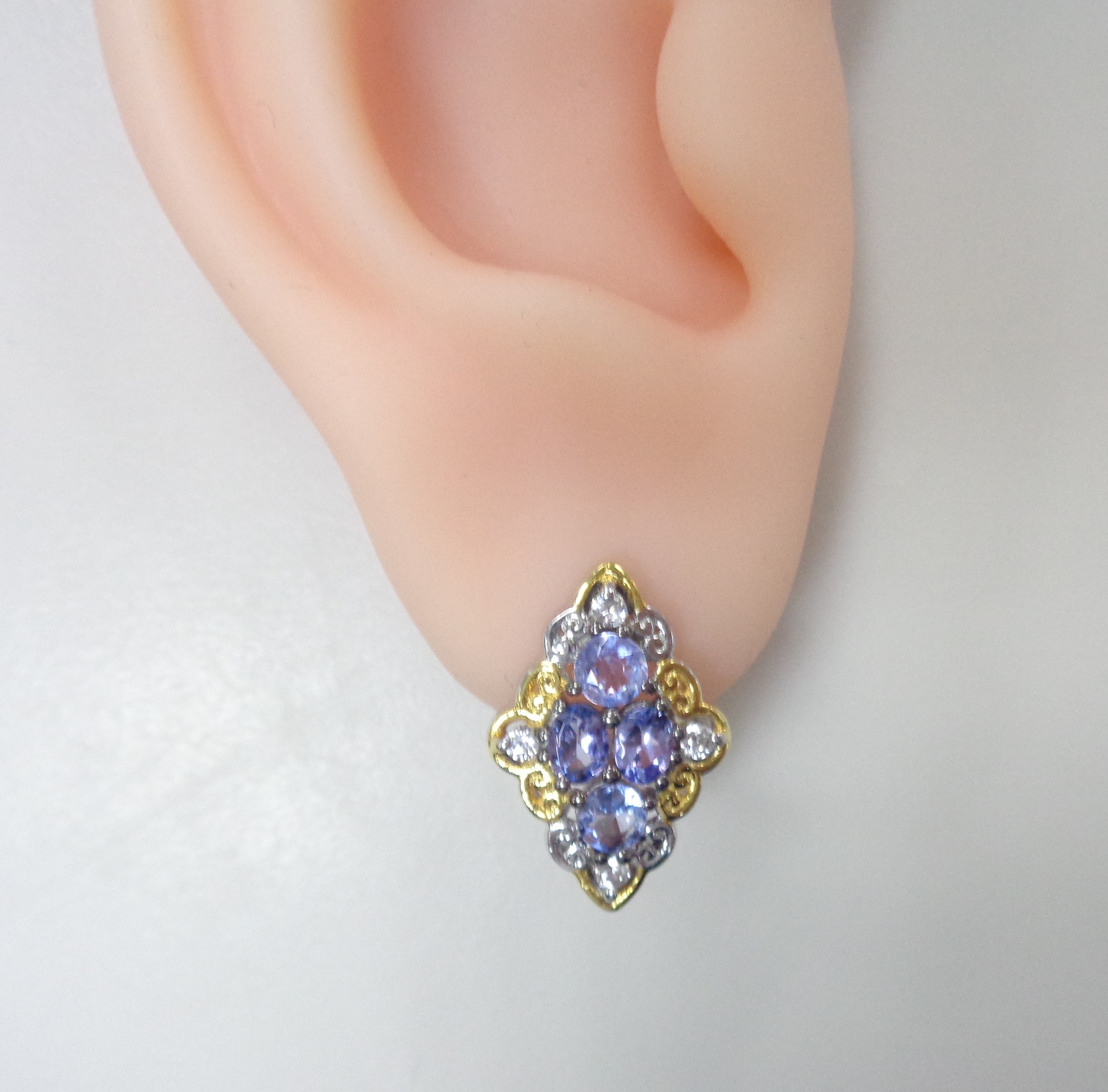 Серебряные серьги с танзанитами